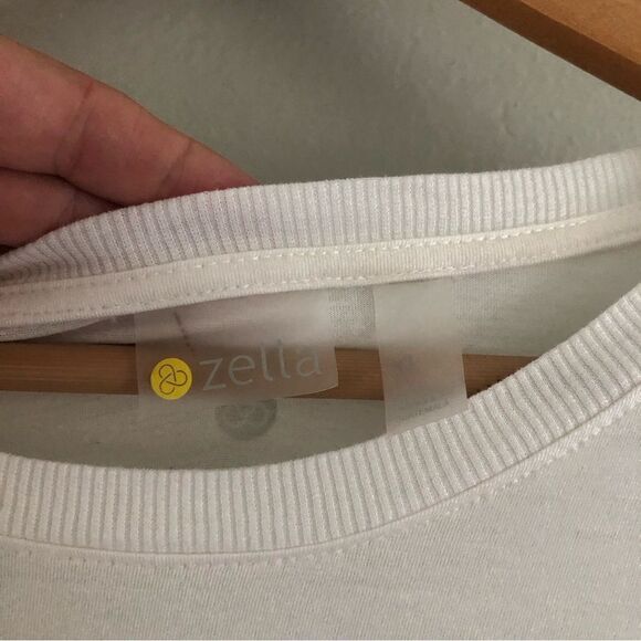 Zella long sleeved white maternity tee shirt in size XL - Picture 4 of 7